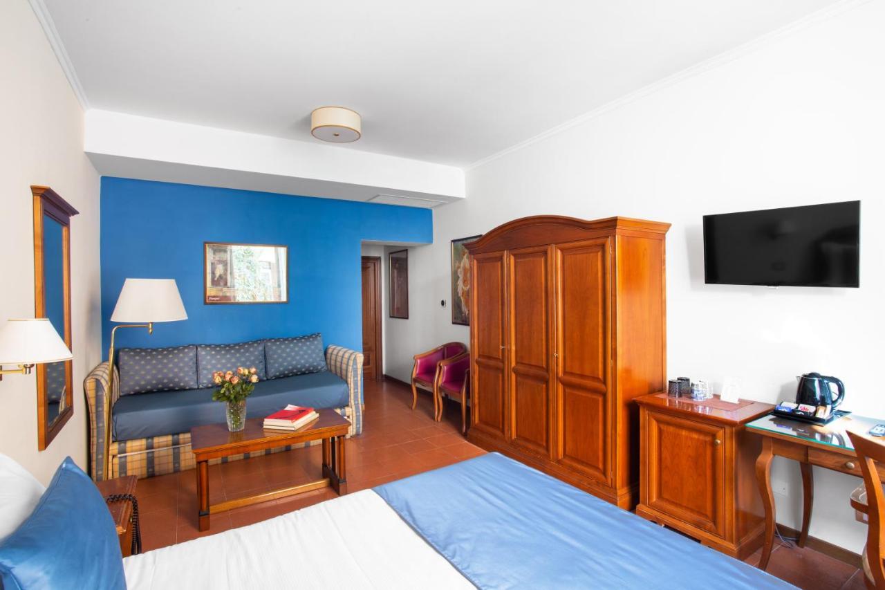 Hotel Piazza Di Spagna 3*
