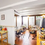 Hotel Piazza Di Spagna