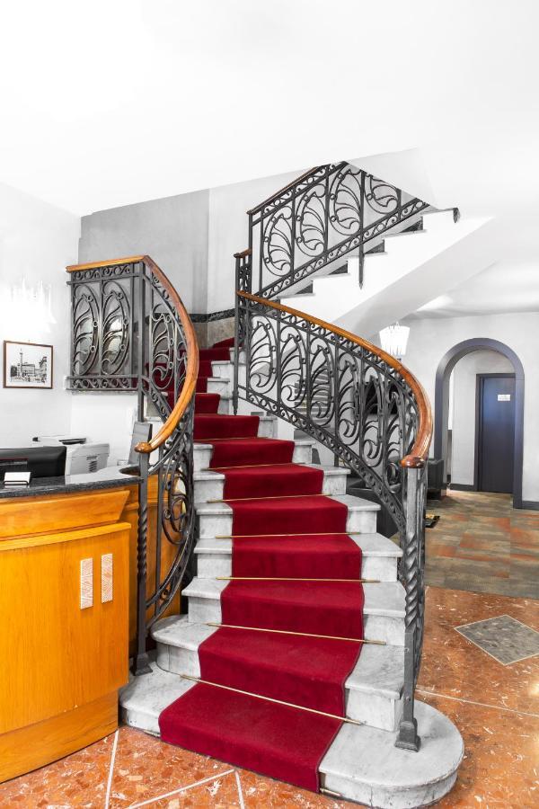 Hotel Piazza Di Spagna 3*